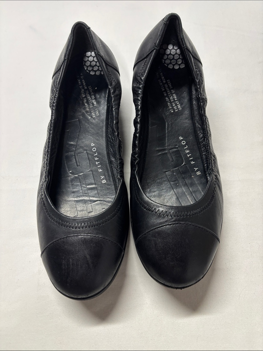 Fitflop Black Leather Women's Slip-On Ballet Flats